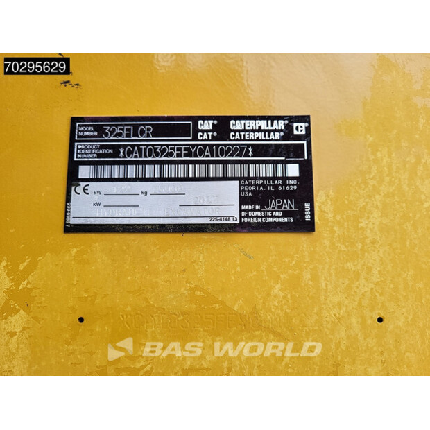 2017 Caterpillar 325FLCR-42750826