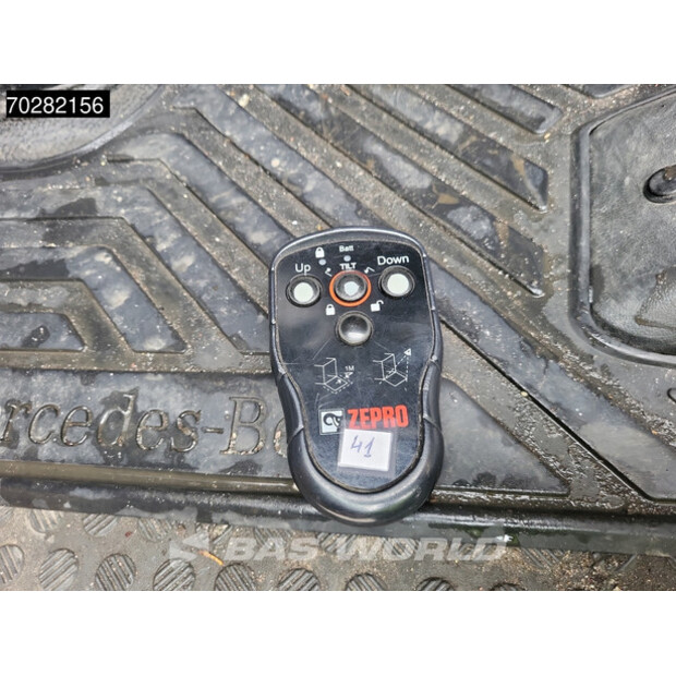 2016 Mercedes-Benz Atego 1524-42750900