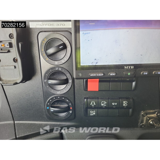 2016 Mercedes-Benz Atego 1524-42750906
