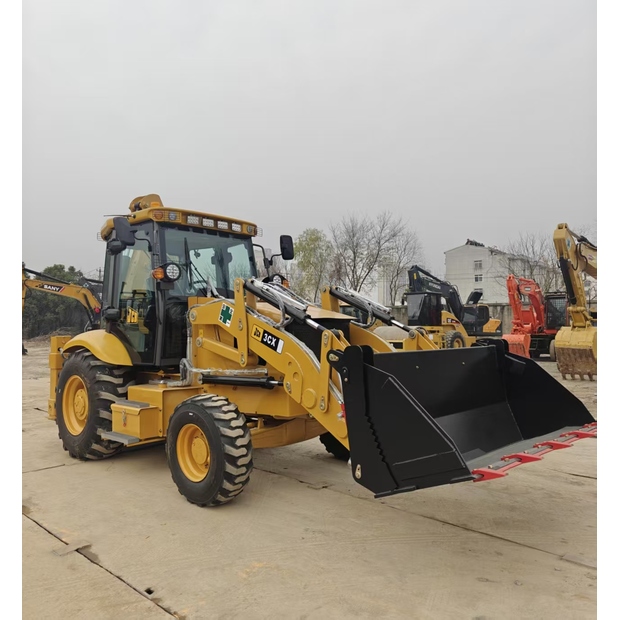 2025 JCB 3CX-42751120