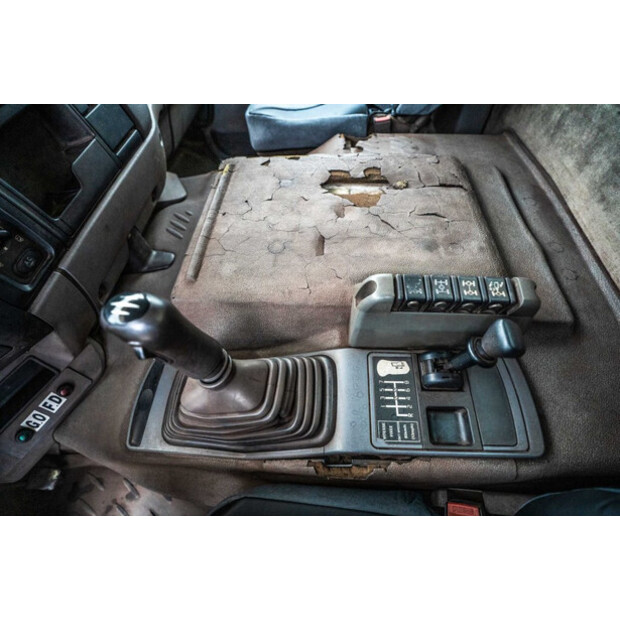 2001 رينو Kerax 385-42752262