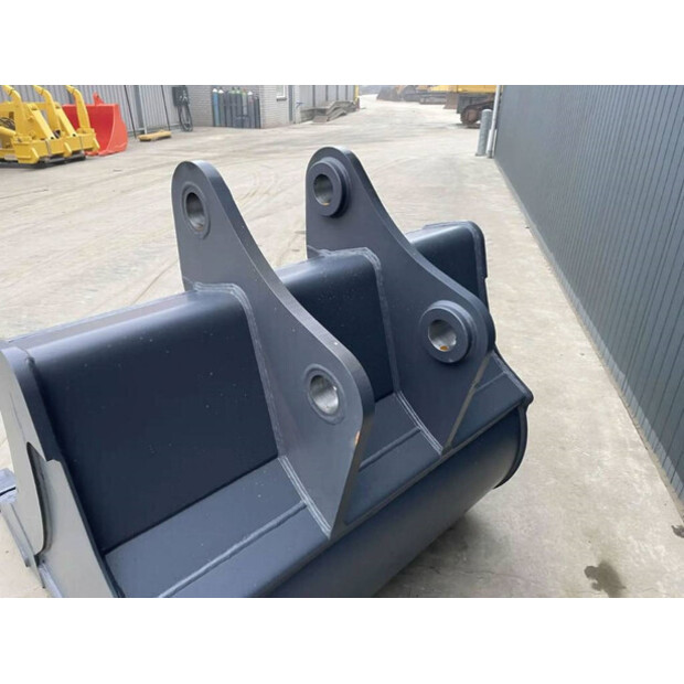 2025 Komatsu PC290-42754867