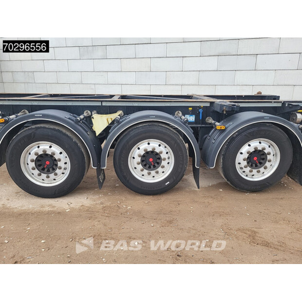 2019 لاج 0-3-CC A7-42755903