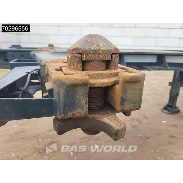 2019 لاج 0-3-CC A7-42755920