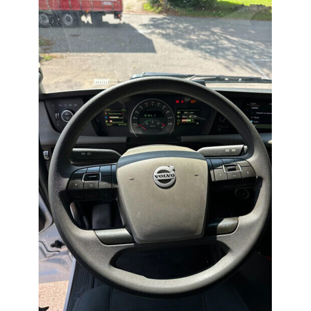 2017 فولفو FH 420-42775055