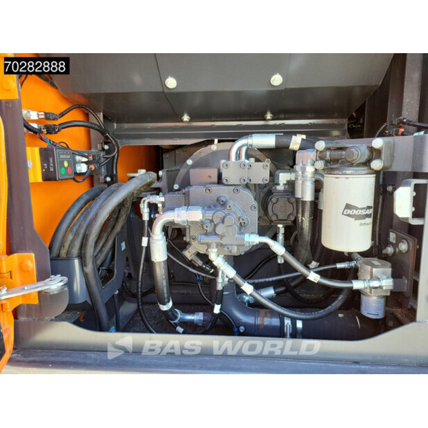2022 دووسان DX225LC-7-42775149