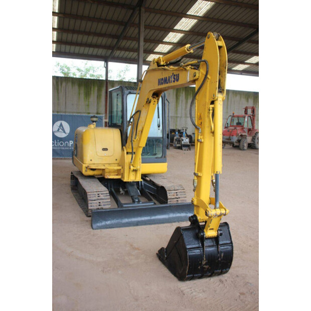 Komatsu PC56-7-42775155