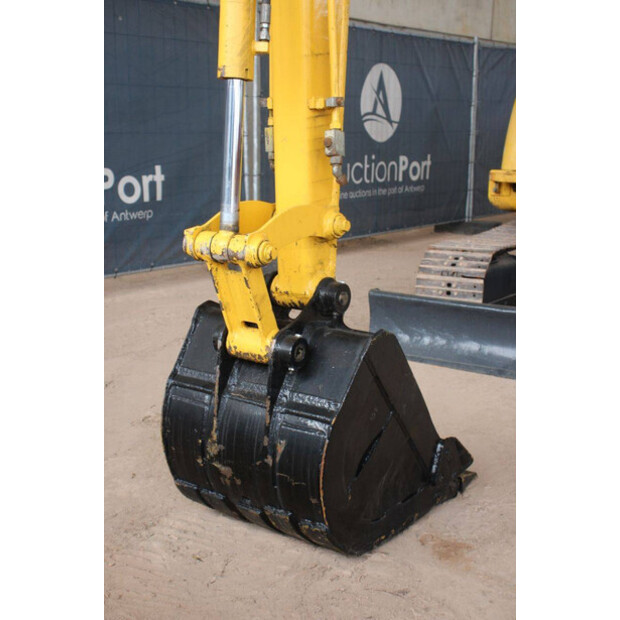 Komatsu PC56-7-42775167
