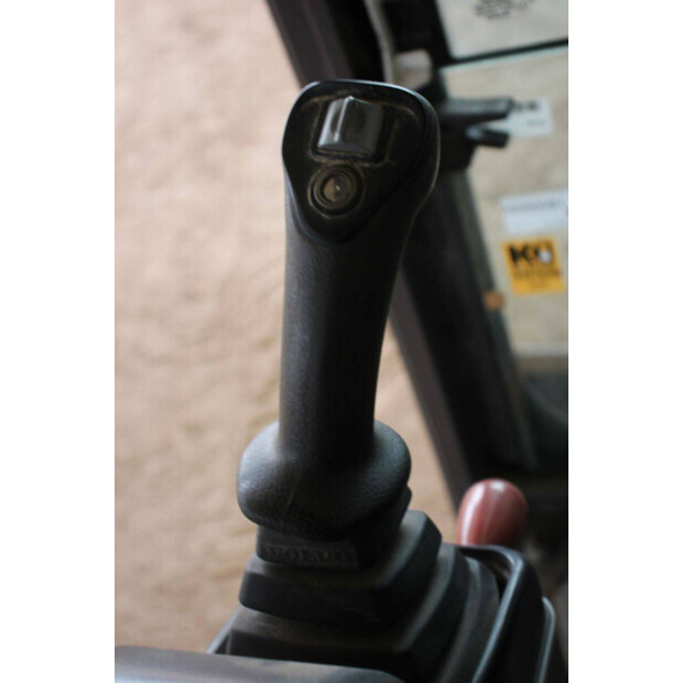 2016 Volvo ECR50D-42775233