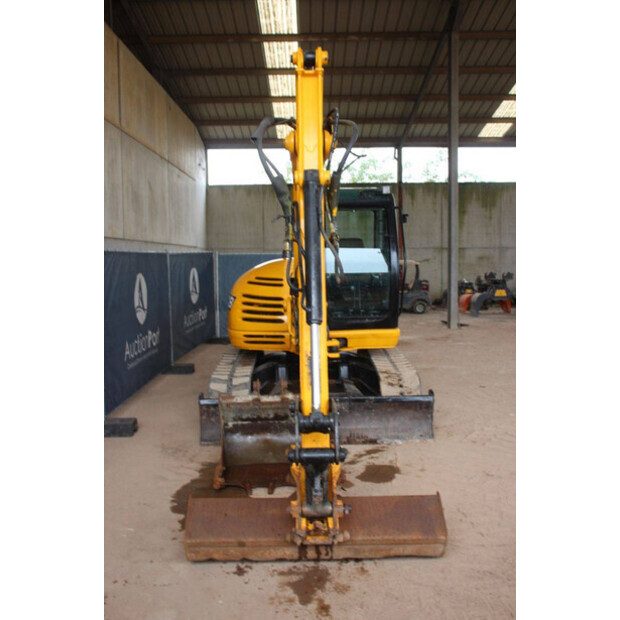 2013 JCB 8085-42775389