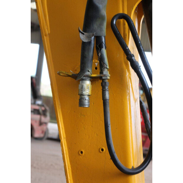 2013 JCB 8085-42775397