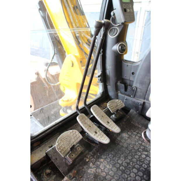 2013 JCB 8085-42775408