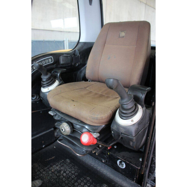 2013 JCB 8085-42775409