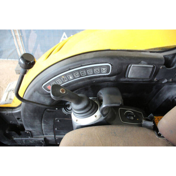 2013 JCB 8085-42775410