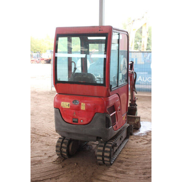 2014 YANMAR SV15-42775427