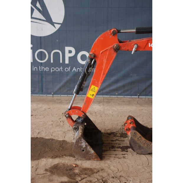 2021 KUBOTA K008-3-42775478