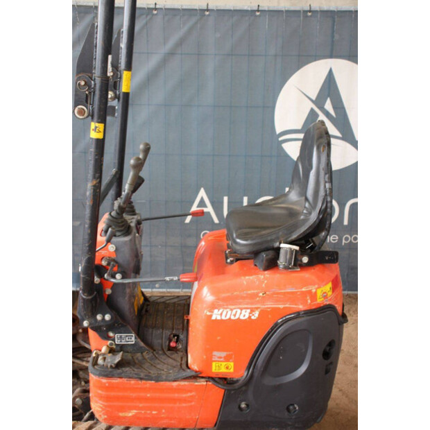 2021 KUBOTA K008-3-42775497