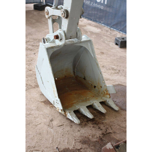 TAKEUCHI TB175C-42775526