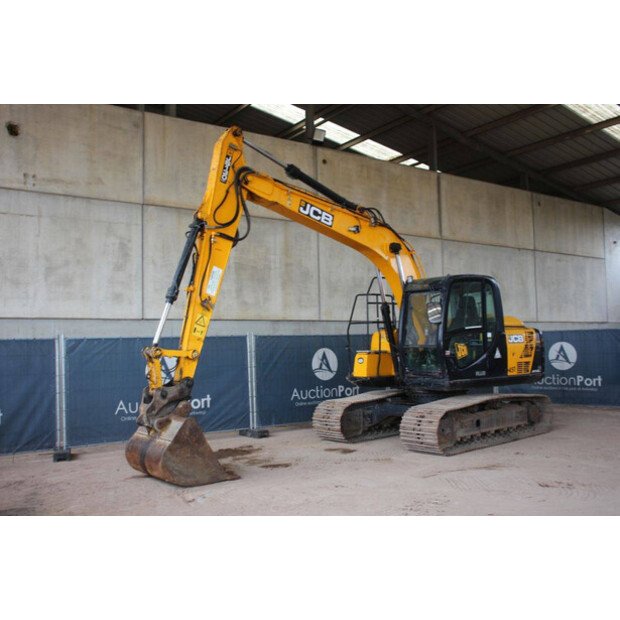 2019 JCB JS130LC-42775658