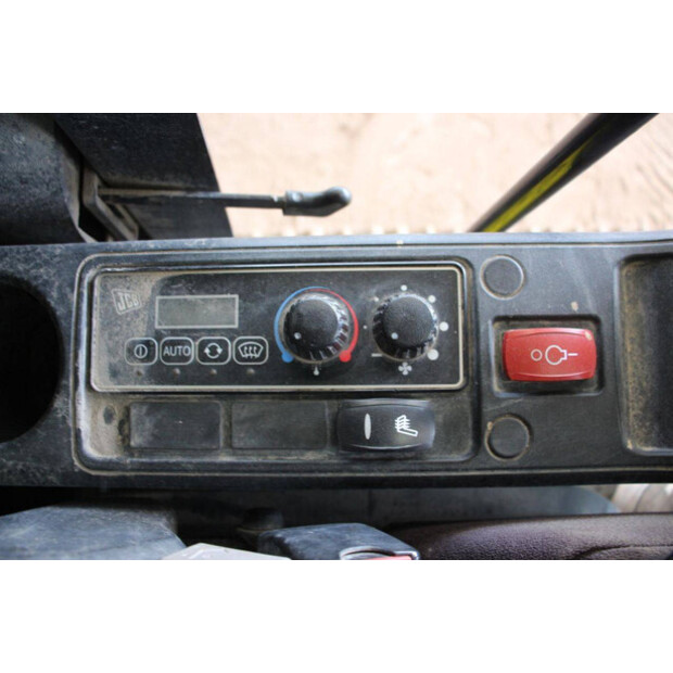 2019 JCB JS130LC-42775684