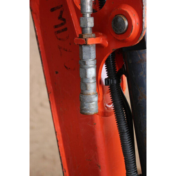 2016 KUBOTA KX015-4-42775901
