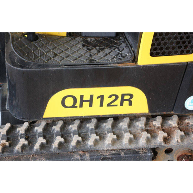 2024 إيه جي تي إندستريال QH12R-42776004