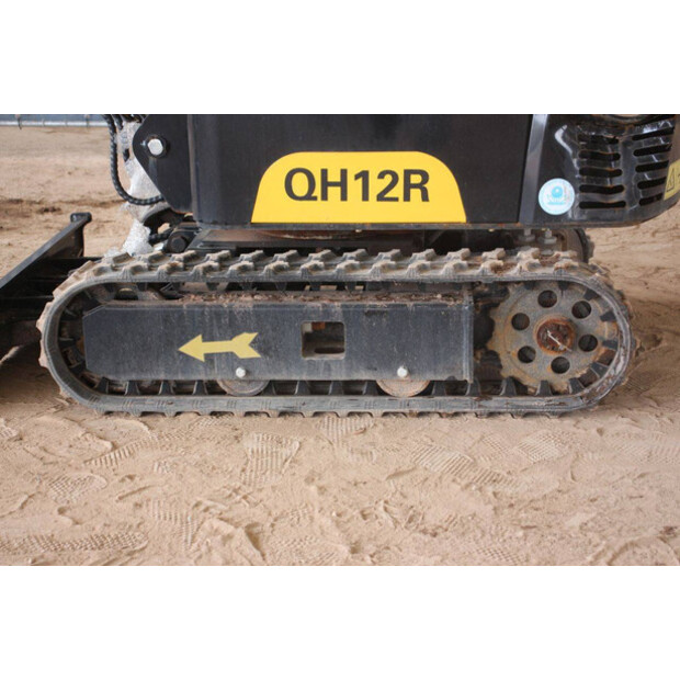 2024 إيه جي تي إندستريال QH12R-42776005