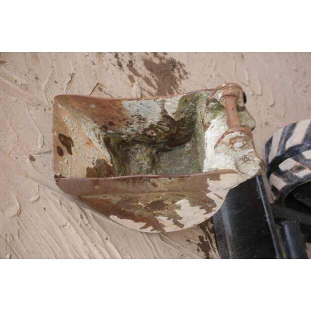 2013 Hyundai R60-7-42776271