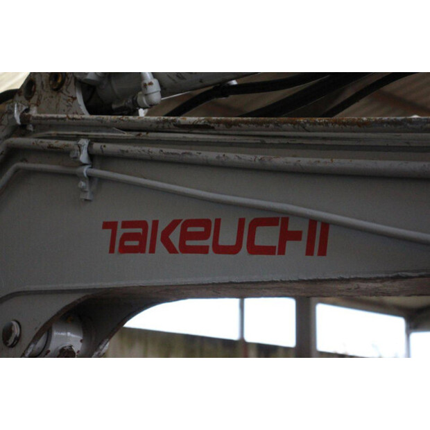 2017 TAKEUCHI TB250-42776501