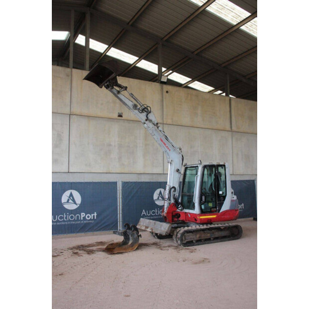 2017 TAKEUCHI TB250-42776517