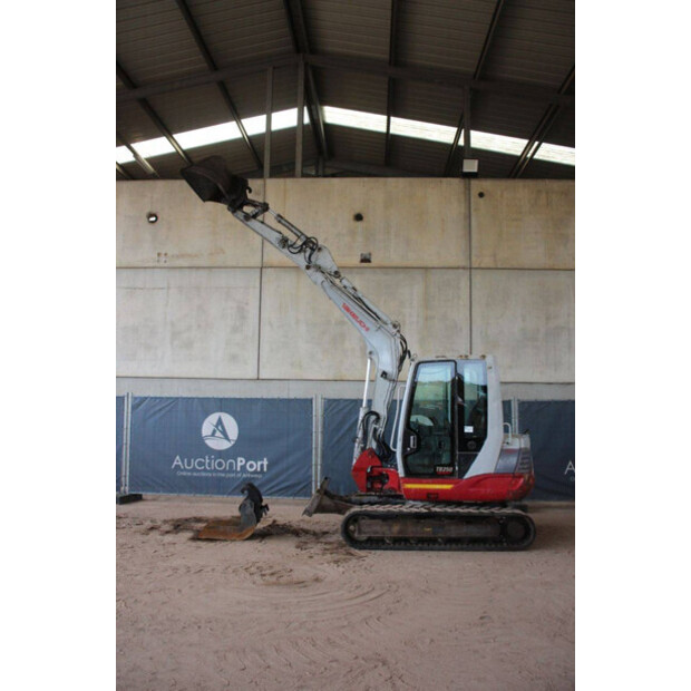 2017 TAKEUCHI TB250-42776518