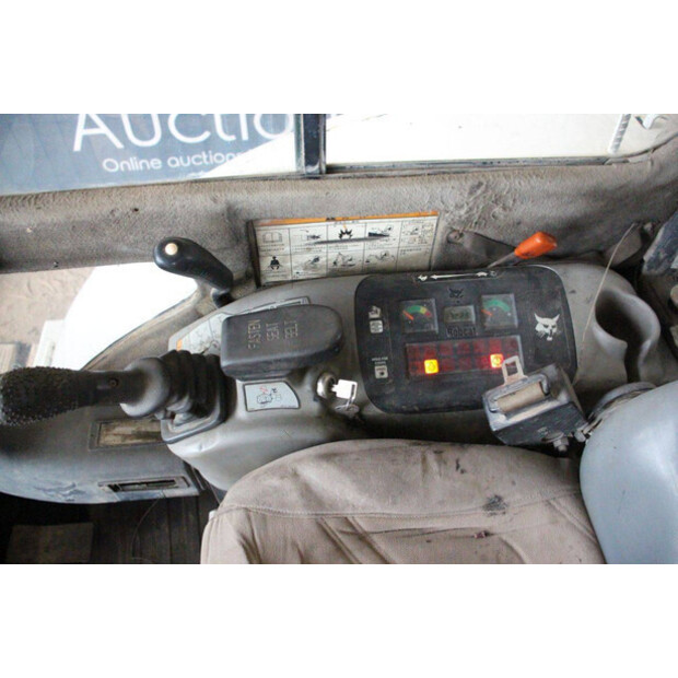 2005 BOBCAT 337G-42776601