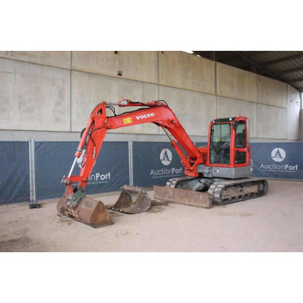 2017 Volvo ECR88D-42776645