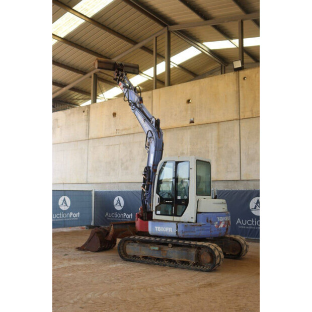 2002 TAKEUCHI TB80FR-42777222