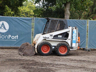 Image de CHARGEUSES SUR PNEUS BOBCAT 753