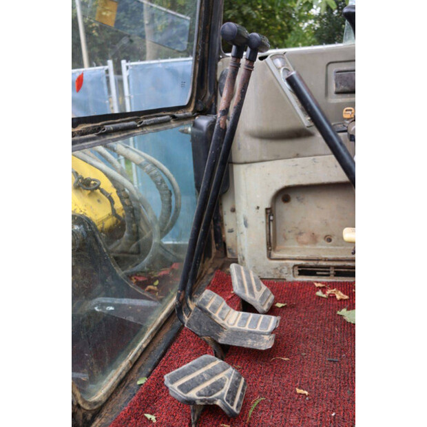 2013 Hyundai R55-7-42777440