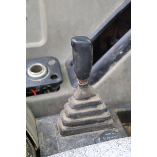 2013 Hyundai R55-7-42777443