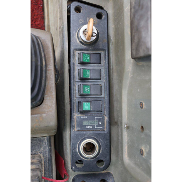 2013 Hyundai R55-7-42777445