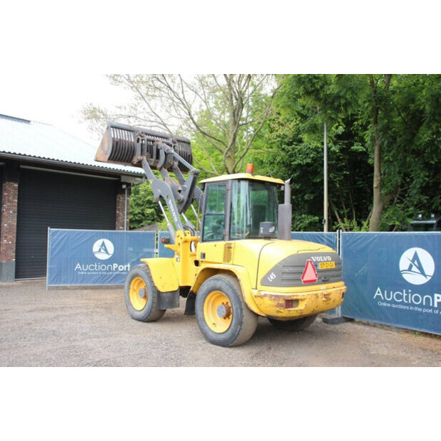 2000 Volvo L45TP-42777829