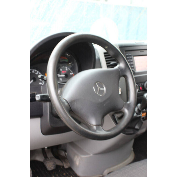 2015 Mercedes-Benz SPRINTER-42777895