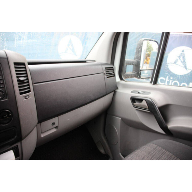 2015 Mercedes-Benz SPRINTER-42777903