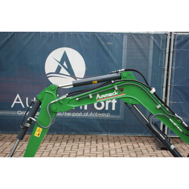 2025 Aameck F10-42778303