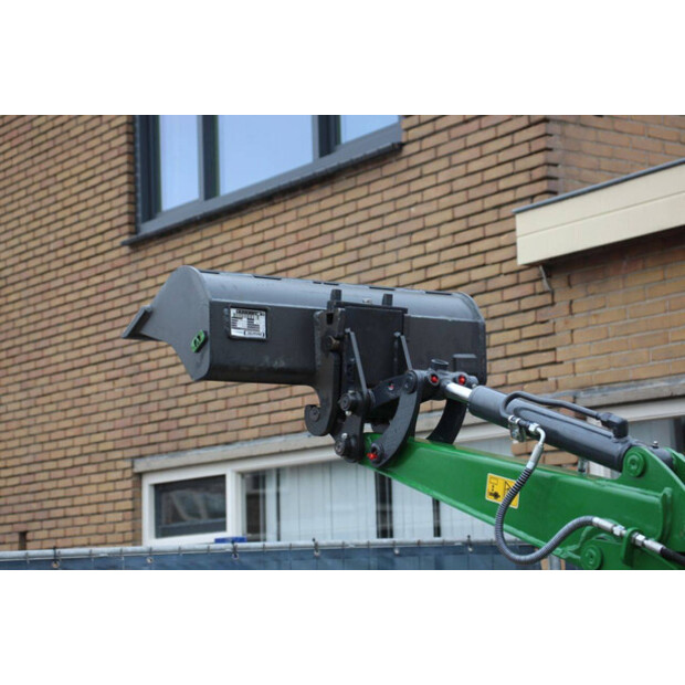 2025 Aameck F10-42778350