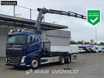 Image for Flatbed Trucks 2018 Volvo FH500