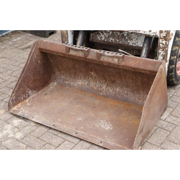 2016 BOBCAT S100-42778967