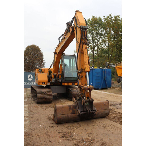 1995 CASE 688B-CK-42779381