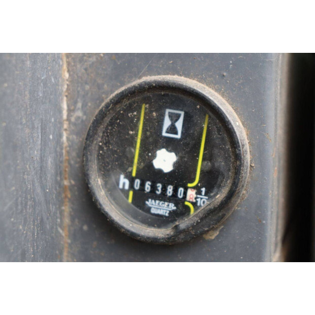 1995 CASE 688B-CK-42779411