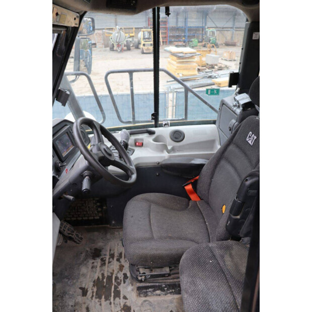 كاتربيلر 730C-42779521