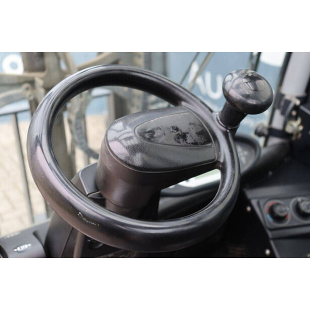 2019 Still RX70-25T-42780010