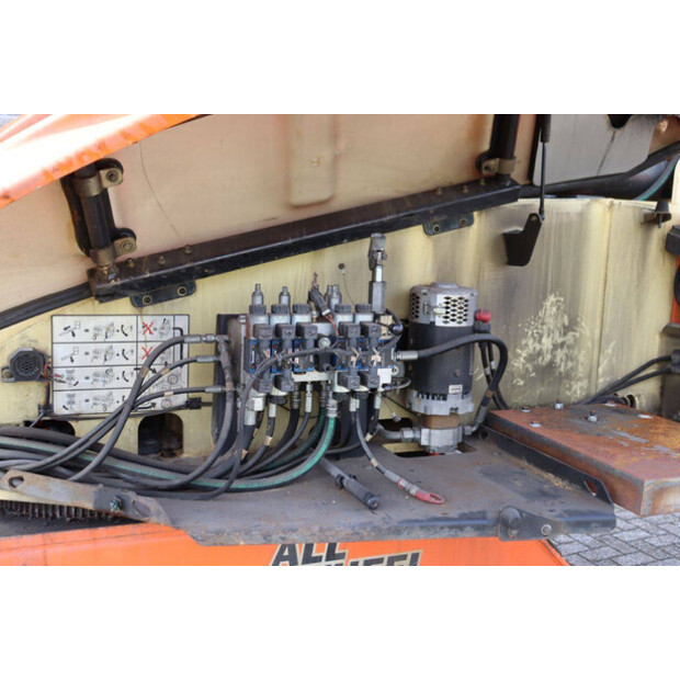 جيه ال جي M600JP-42780847